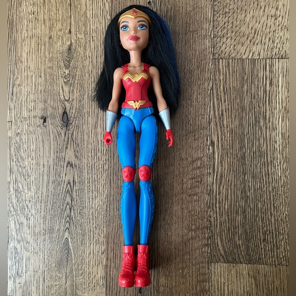 Super Woman Doll - Picture 1 of 2